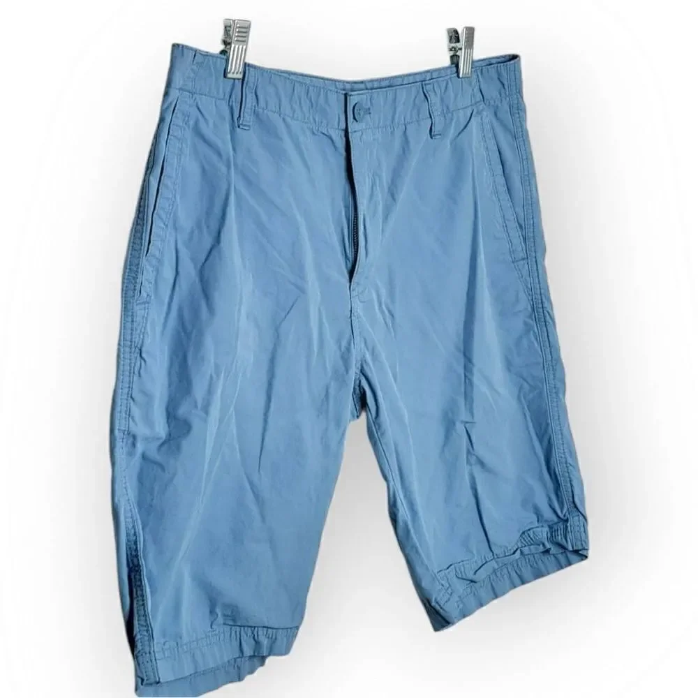 Calvin Klein Men's Shorts in Blue size 34